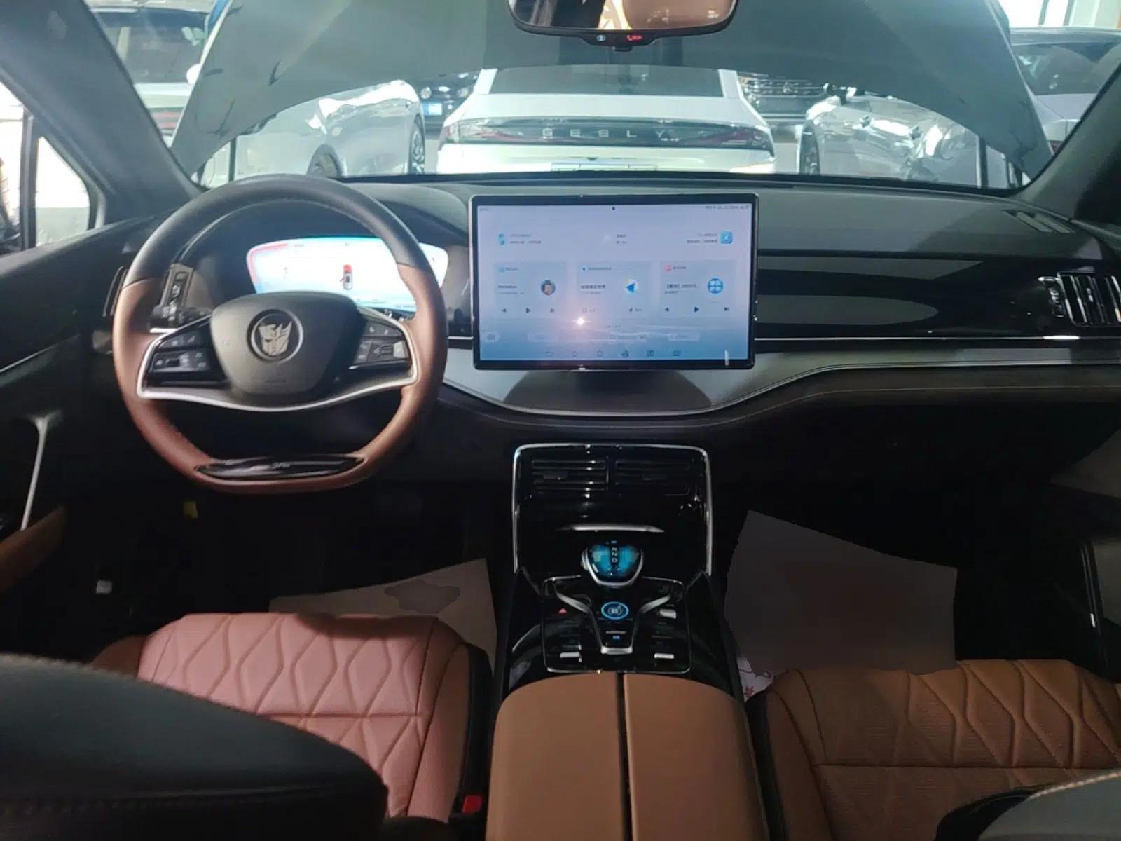 BYD Tang New Energy 2023 DM-i Champion Edition 112KM Prestige Model — миниатюра 12