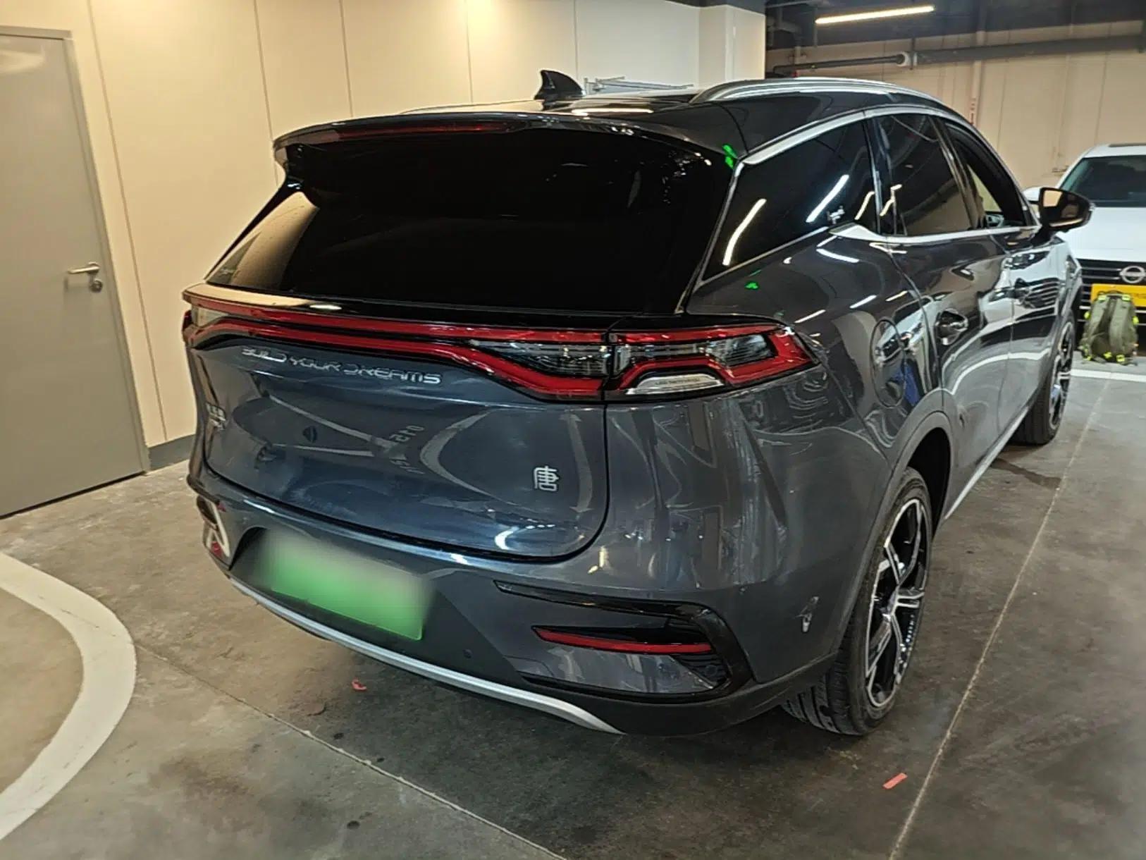 BYD Tang New Energy 2021 DM-i 112KM Prestige Model — миниатюра 6