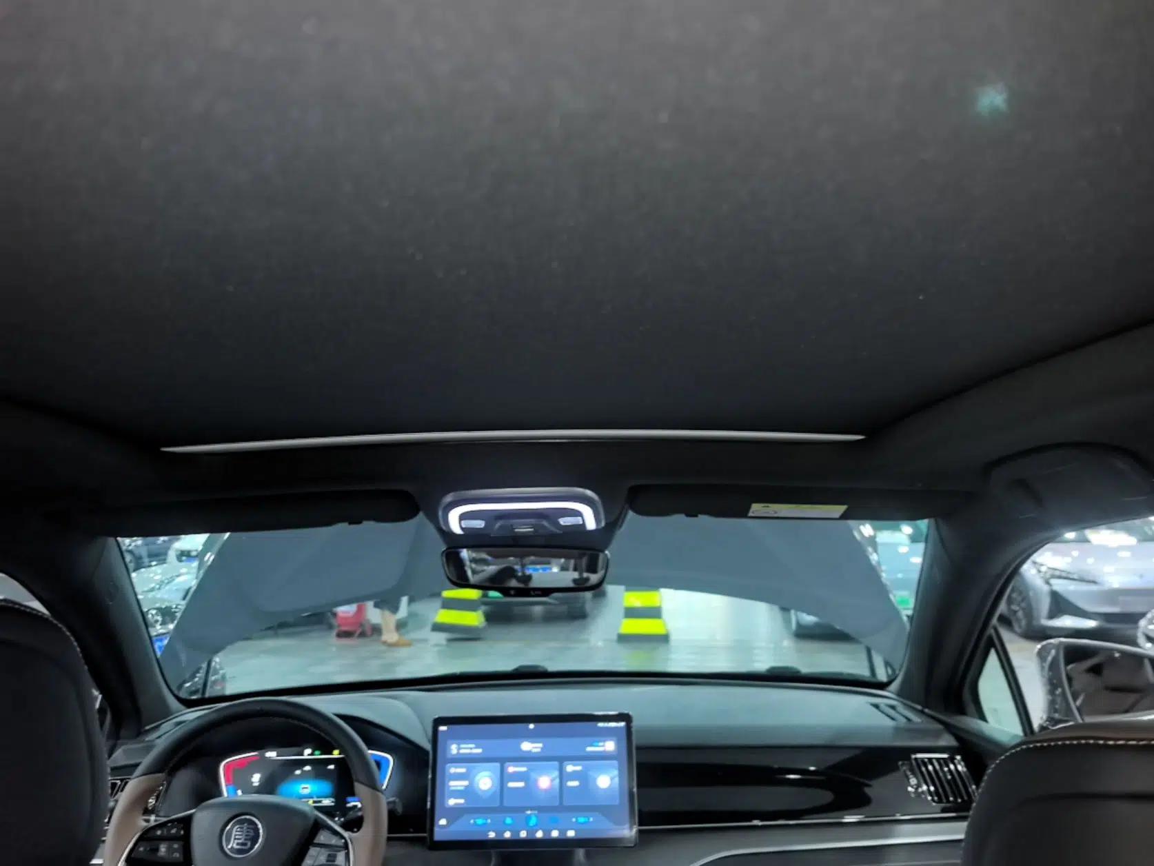 BYD Tang New Energy 2021 DM-i 112KM Prestige Model — миниатюра 26