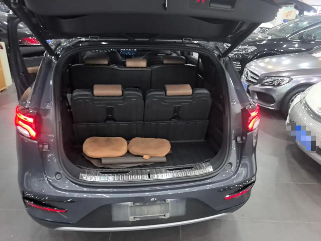 BYD Tang New Energy 2021 DM-i 112KM Prestige Model — миниатюра 27