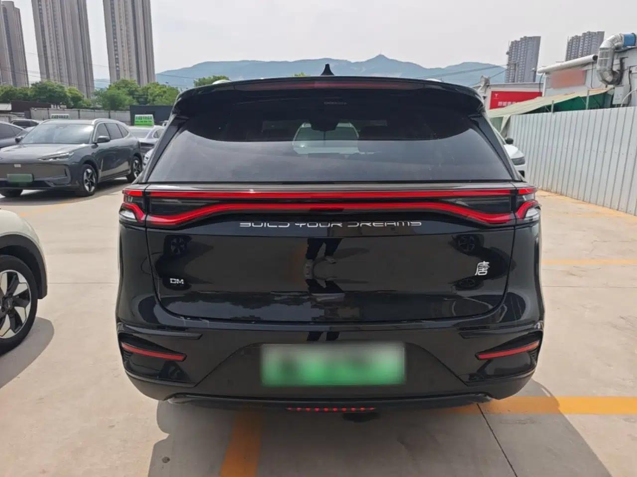 BYD Tang New Energy 2021 DM-i 112KM Prestige Model — миниатюра 5