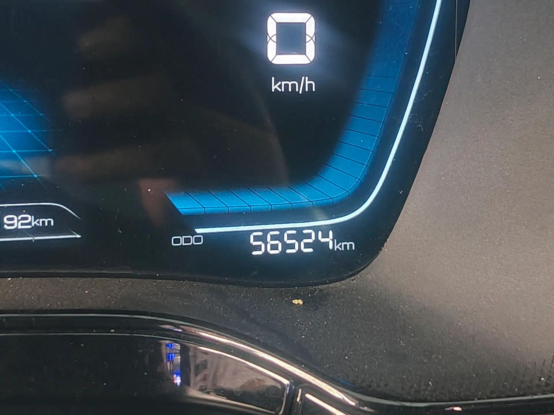 BYD Tang New Energy 2021 DM-i 112KM Prestige Model — миниатюра 12