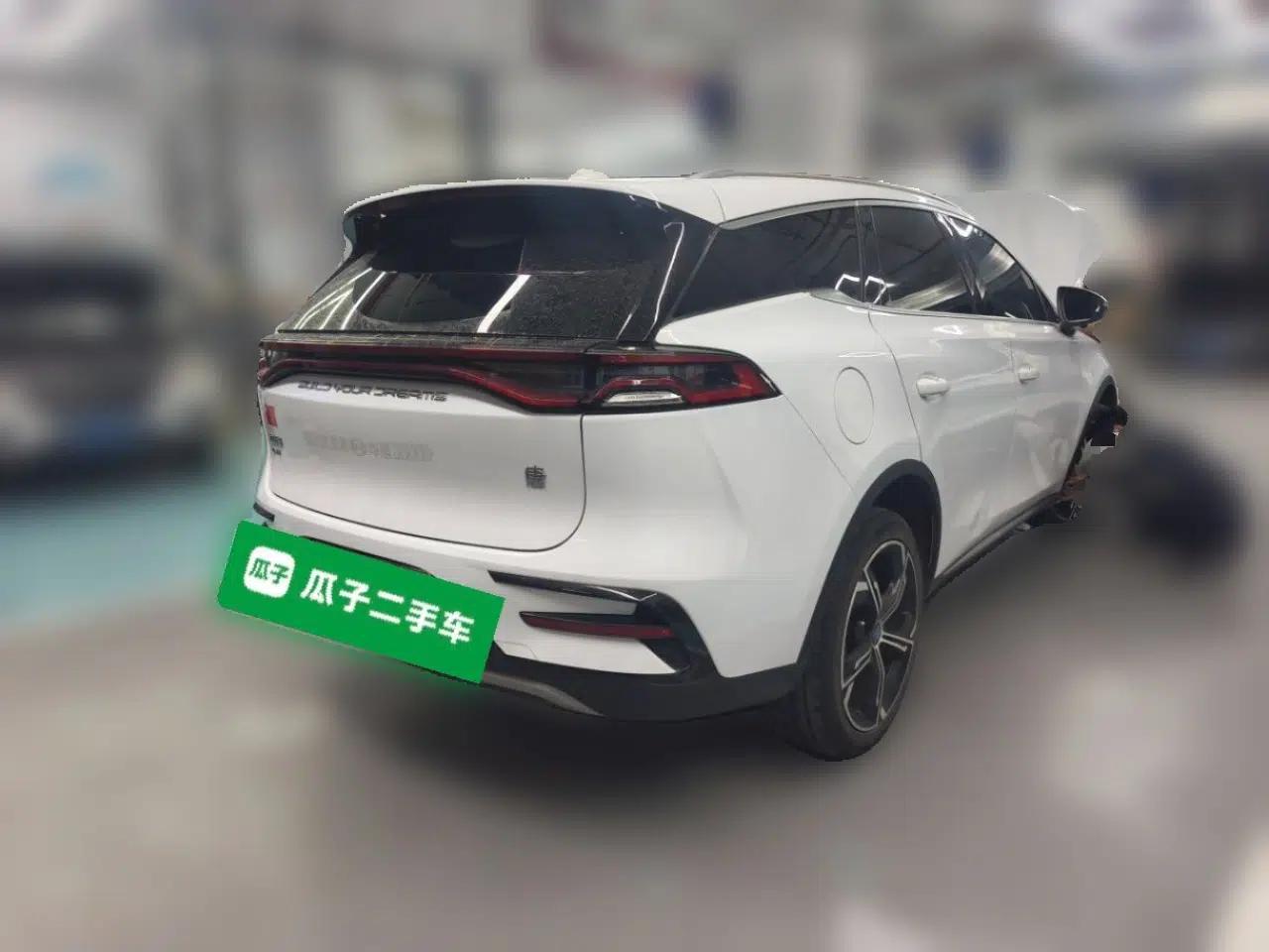 BYD Tang New Energy 2021 DM-i 112KM Prestige Model — миниатюра 6
