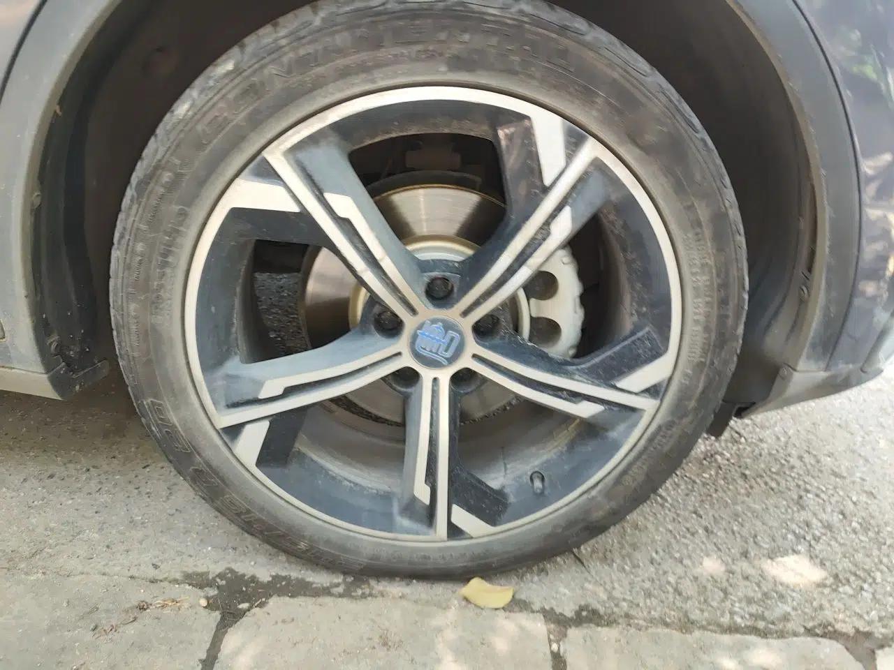BYD Tang New Energy 2021 DM-i 112KM Prestige Model — миниатюра 8