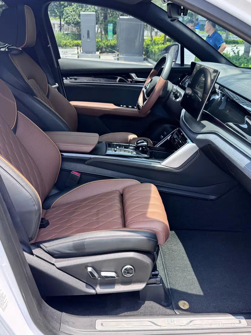 BYD Tang New Energy 2021 DM 2.0T Four-Wheel Drive High-Performance Flagship Model — миниатюра 33