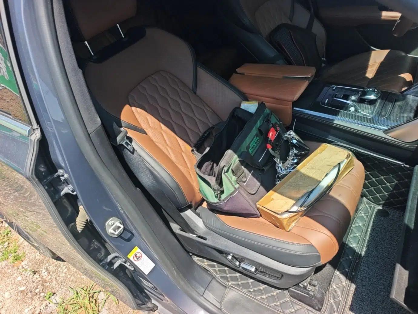 BYD Tang New Energy 2021 DM-i 112KM Prestige Model — миниатюра 24