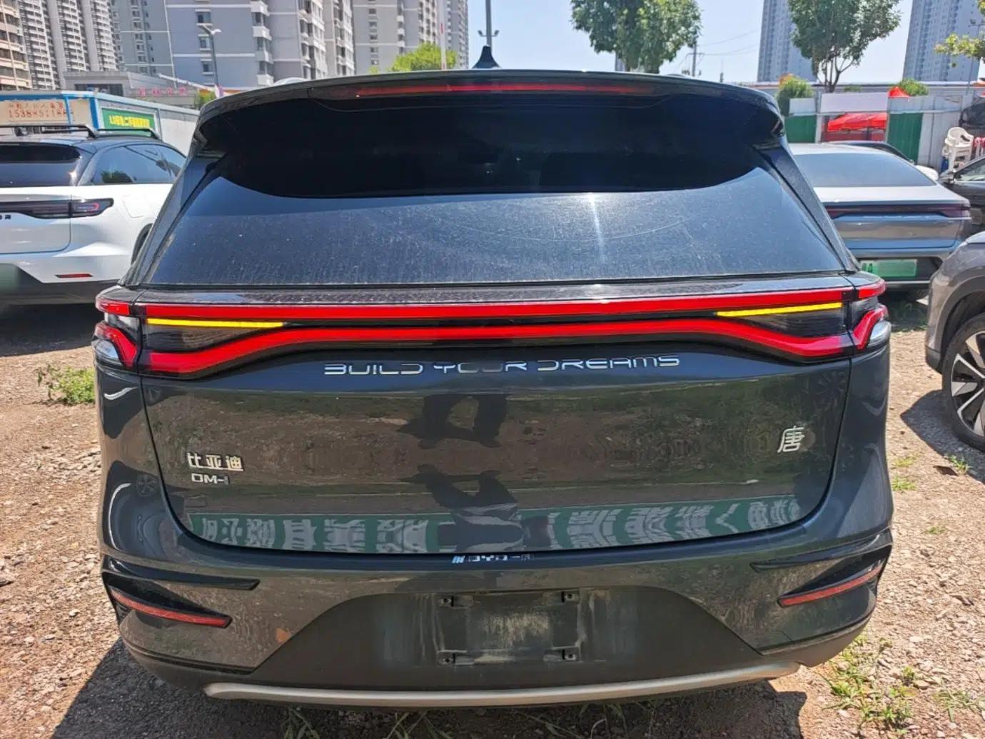 BYD Tang New Energy 2021 DM-i 112KM Prestige Model — миниатюра 5