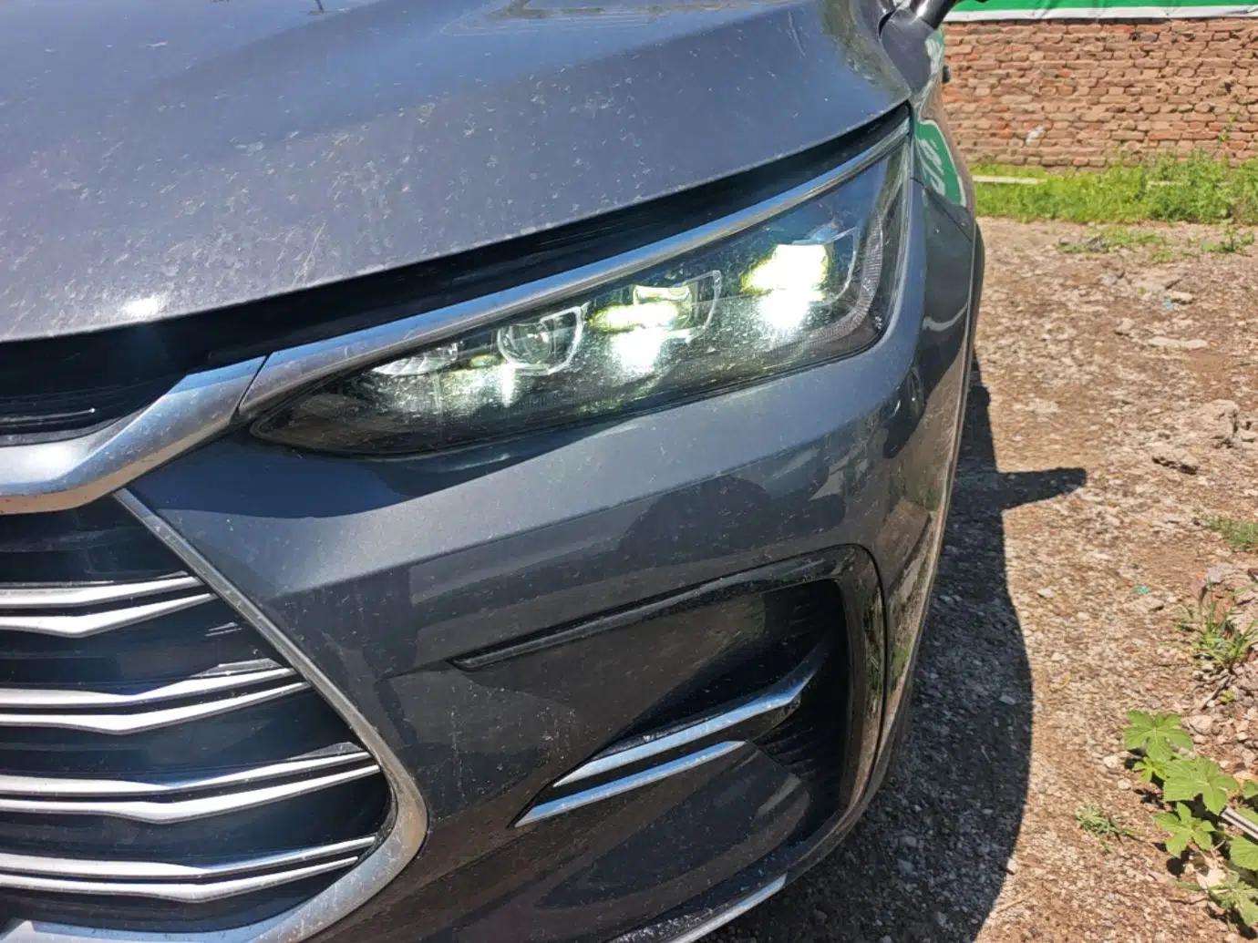 BYD Tang New Energy 2021 DM-i 112KM Prestige Model — миниатюра 8