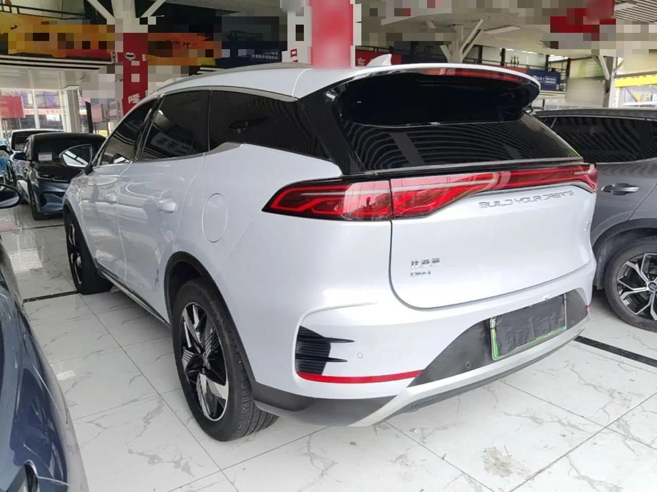 BYD Tang New Energy 2024 DM-i Glory Edition 112KM Prestige Model — миниатюра 4
