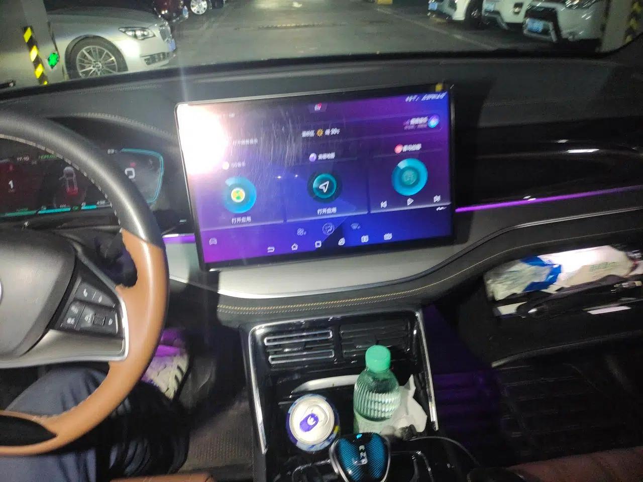 BYD Tang New Energy 2021 DM-i 112KM Prestige Model — миниатюра 13