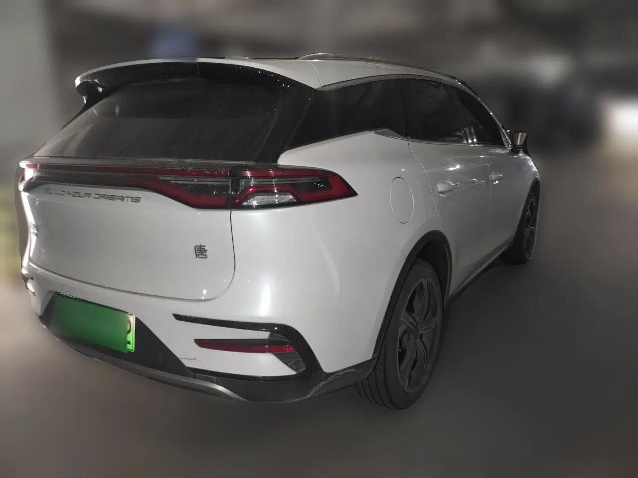 BYD Tang New Energy 2021 DM-i 112KM Prestige Model — миниатюра 6
