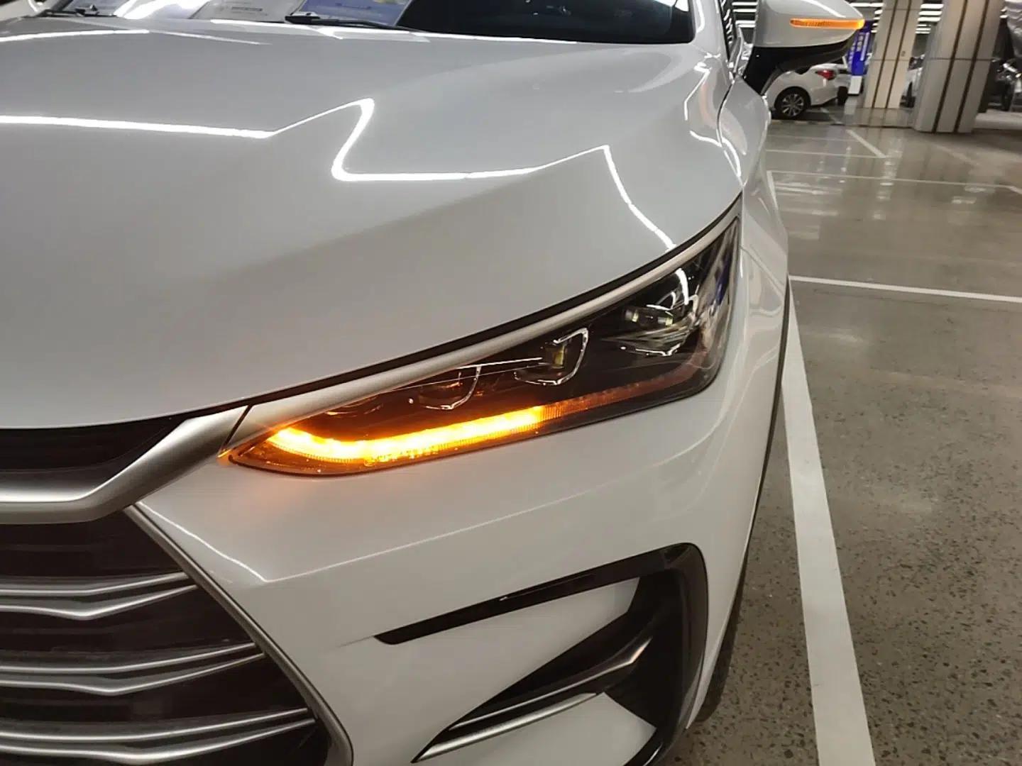BYD Tang New Energy 2023 DM-i Champion Edition 112KM Prestige Model — миниатюра 8