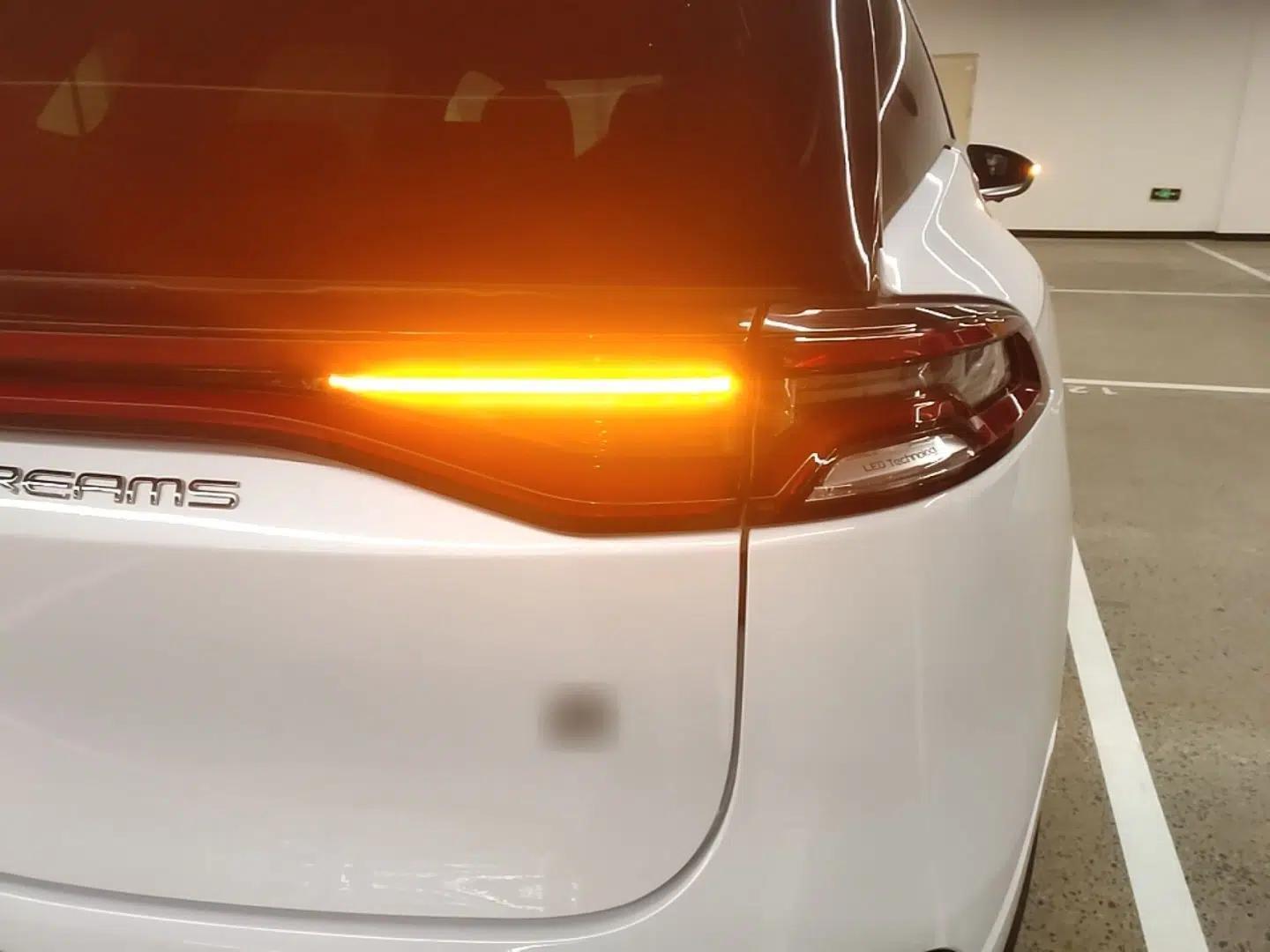 BYD Tang New Energy 2023 DM-i Champion Edition 112KM Prestige Model — миниатюра 9