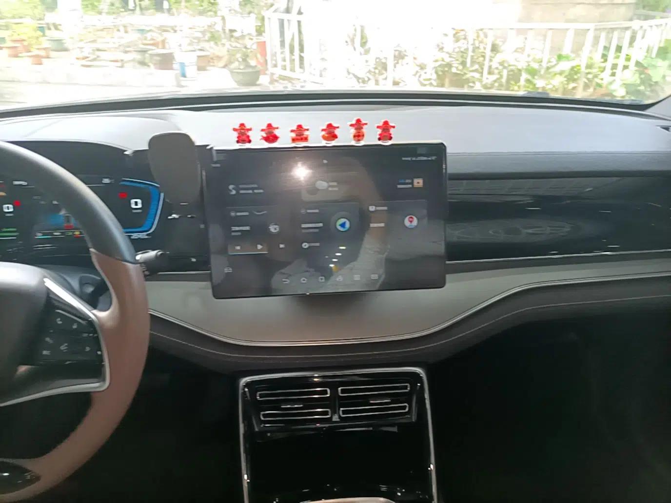 BYD Tang New Energy 2021 DM-i 112KM Prestige Model — миниатюра 15