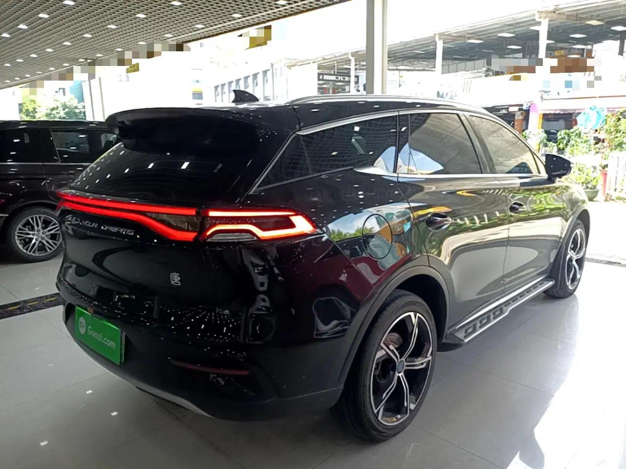 BYD Tang New Energy 2021 DM-i 112KM Prestige Model — миниатюра 6