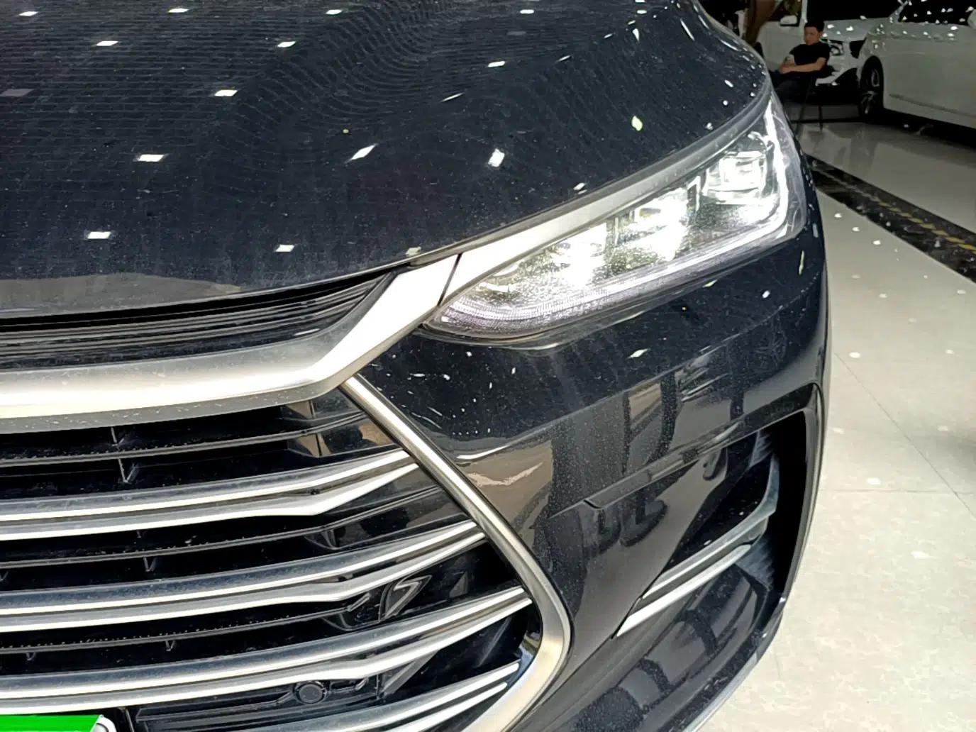 BYD Tang New Energy 2021 DM-i 112KM Prestige Model — миниатюра 8