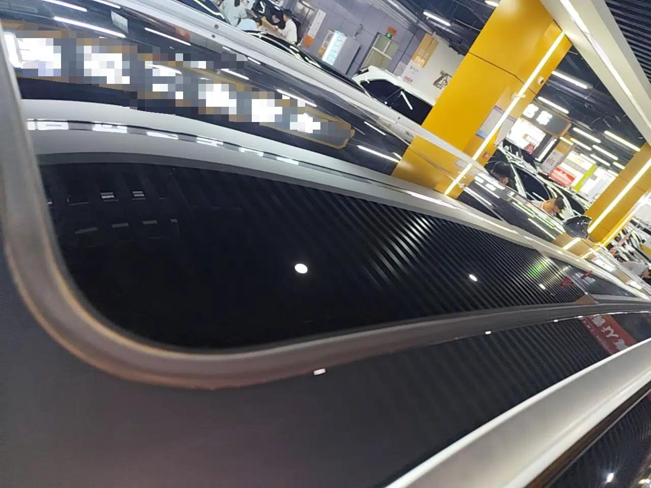 BYD Tang New Energy 2023 DM-i Champion Edition 112KM Prestige Model — миниатюра 7