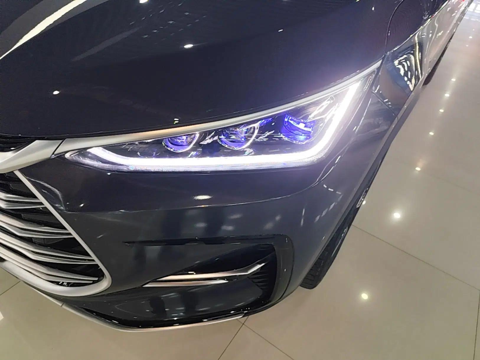 BYD Tang New Energy 2023 DM-i Champion Edition 112KM Prestige Model — миниатюра 8