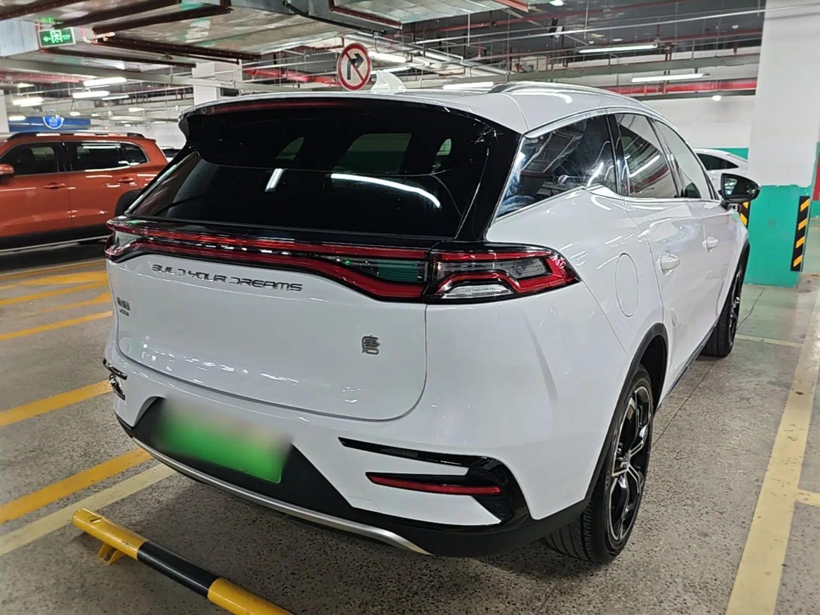 BYD Tang New Energy 2021 DM-i 112KM Prestige Model — миниатюра 6