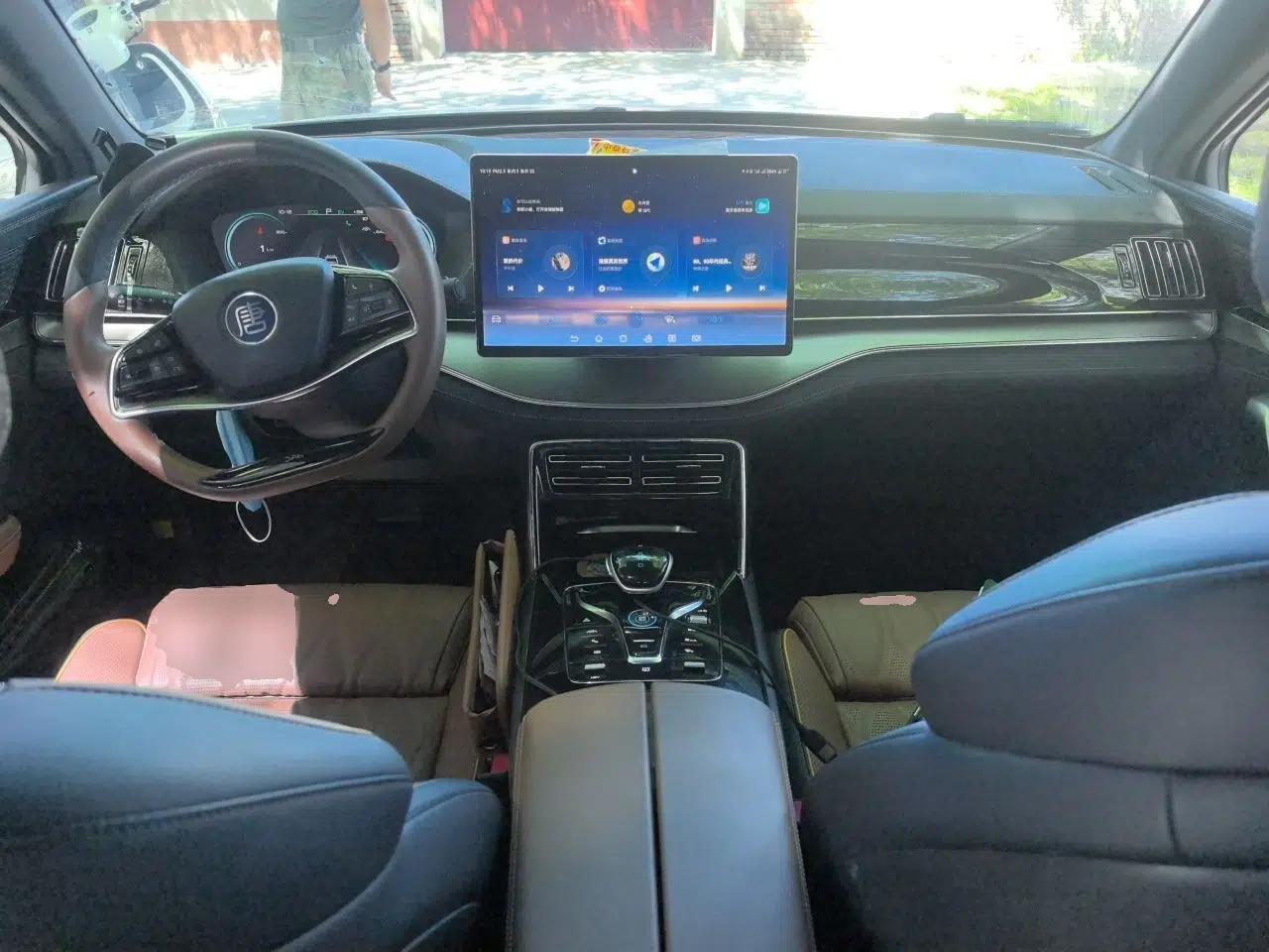 BYD Tang New Energy 2021 DM-i 112KM Prestige Model — миниатюра 9