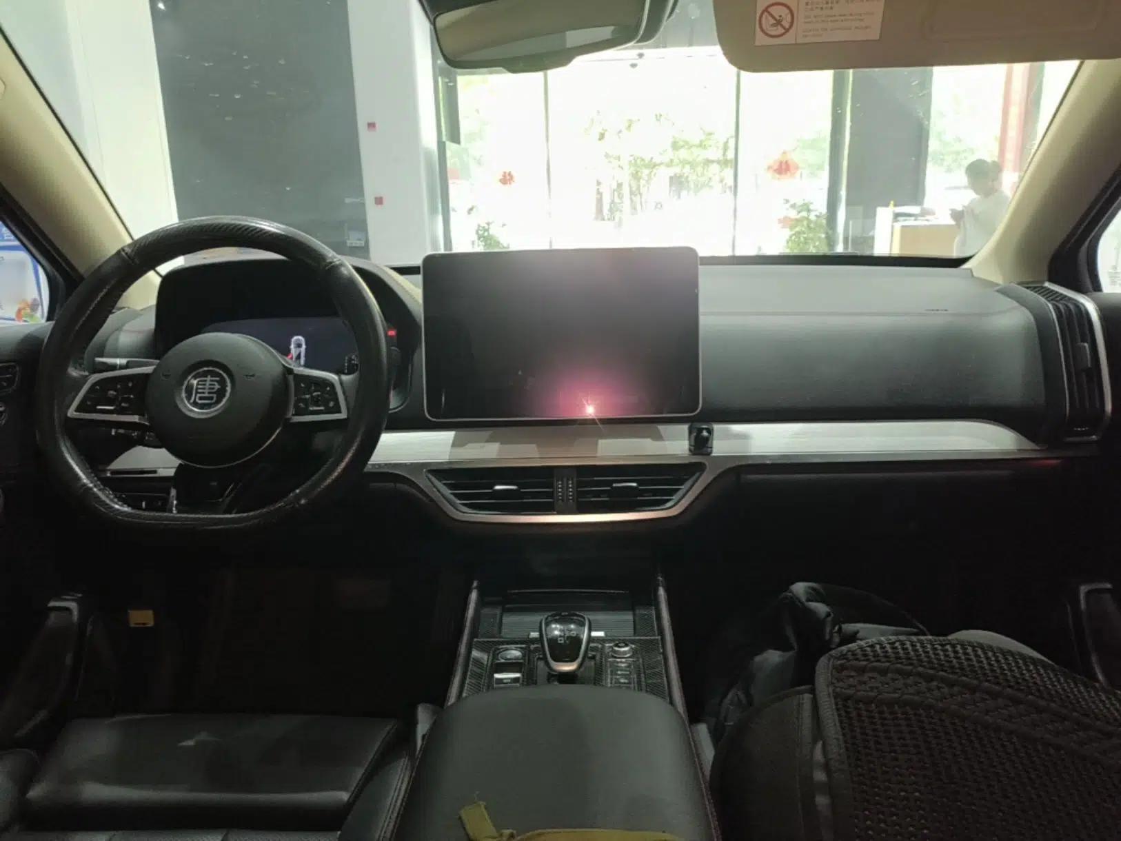 BYD Tang New Energy 2019 DM 2.0T All-Wheel Drive Connected Leading Model 7 Seats China VI Standard — миниатюра 17