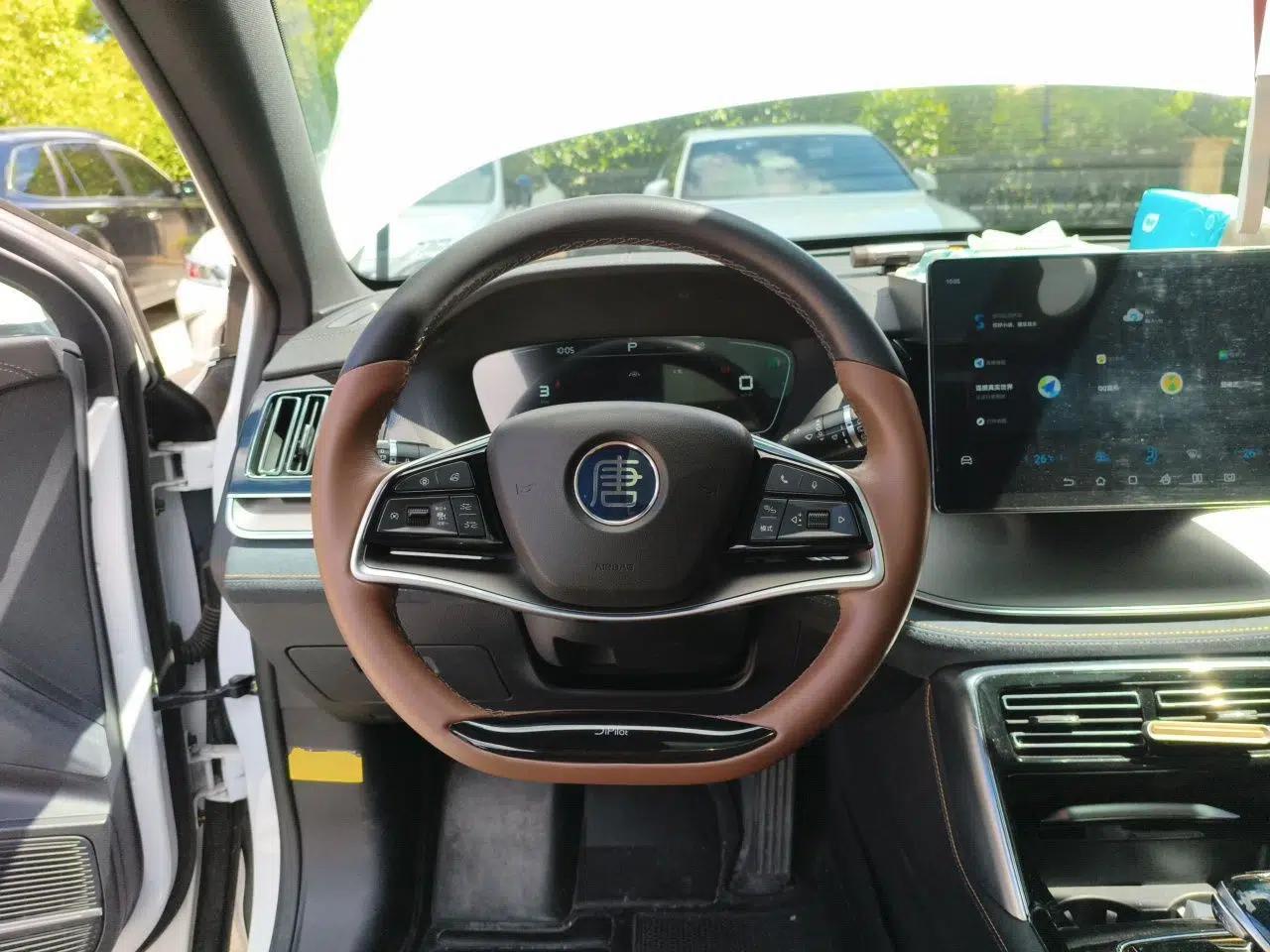 BYD Tang New Energy 2021 DM-i 112KM Prestige Model — миниатюра 10