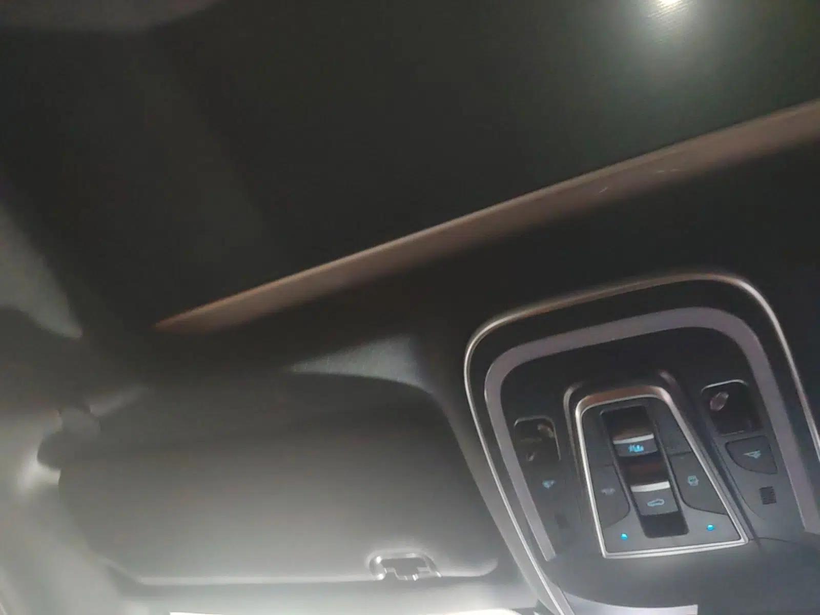 BYD Tang New Energy 2023 DM-i Champion Edition 112KM Prestige Model — миниатюра 21