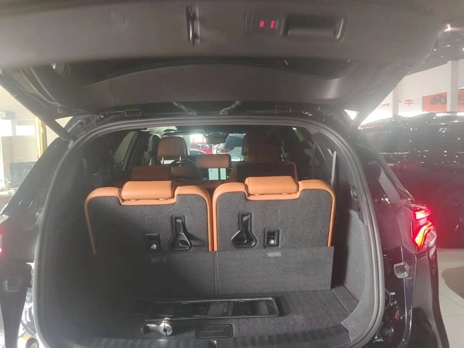BYD Tang New Energy 2023 DM-i Champion Edition 112KM Prestige Model — миниатюра 22