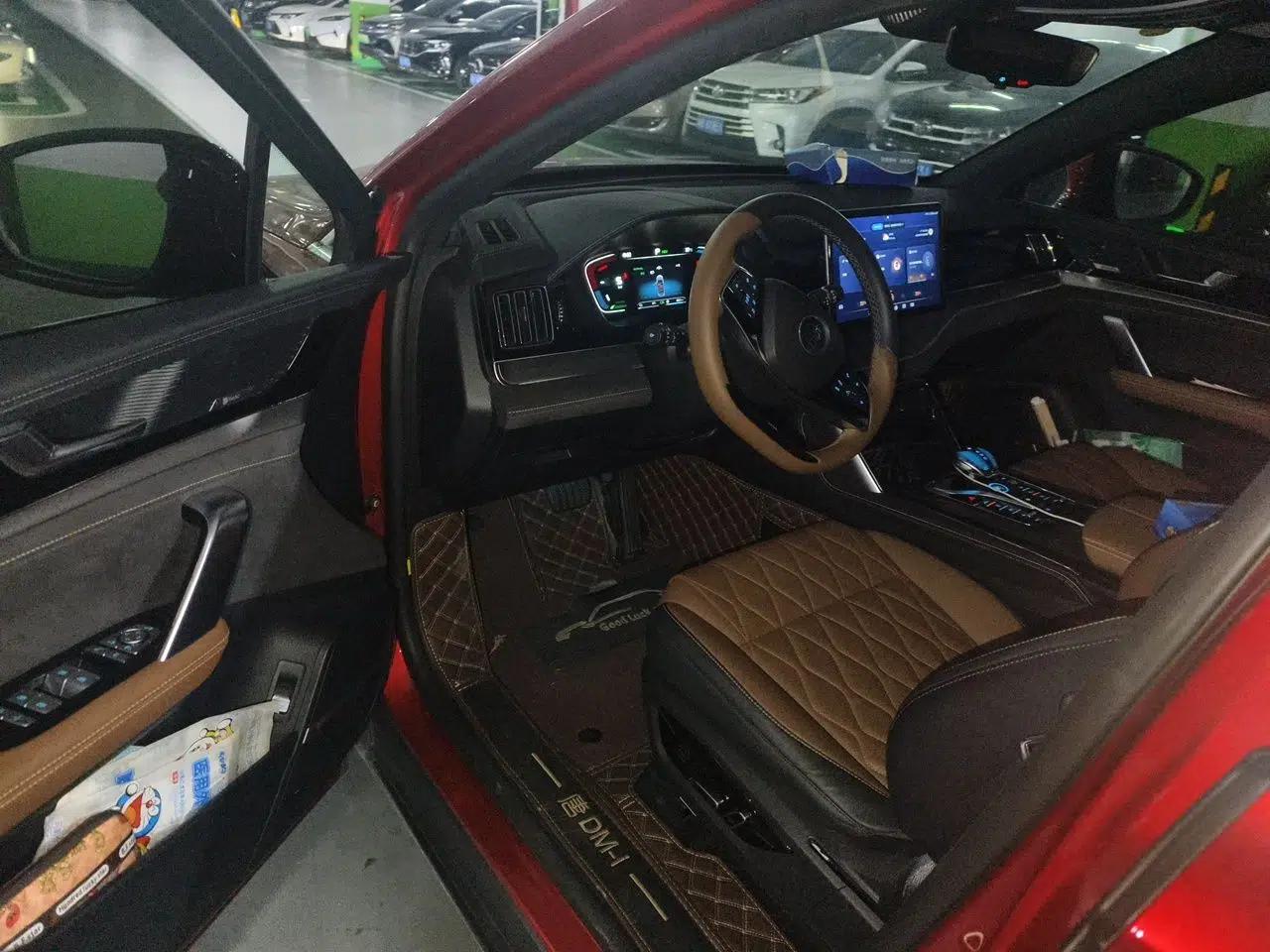 BYD Tang New Energy 2021 DM-i 112KM Prestige Model — миниатюра 16
