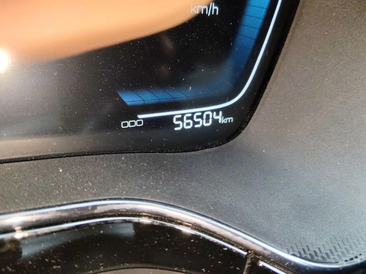 BYD Tang New Energy 2021 DM-i 112KM Prestige Model — миниатюра 12