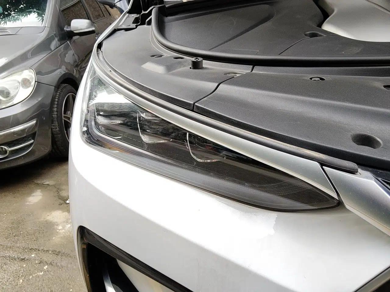 BYD Tang New Energy 2021 DM-i 112KM Prestige Model — миниатюра 7