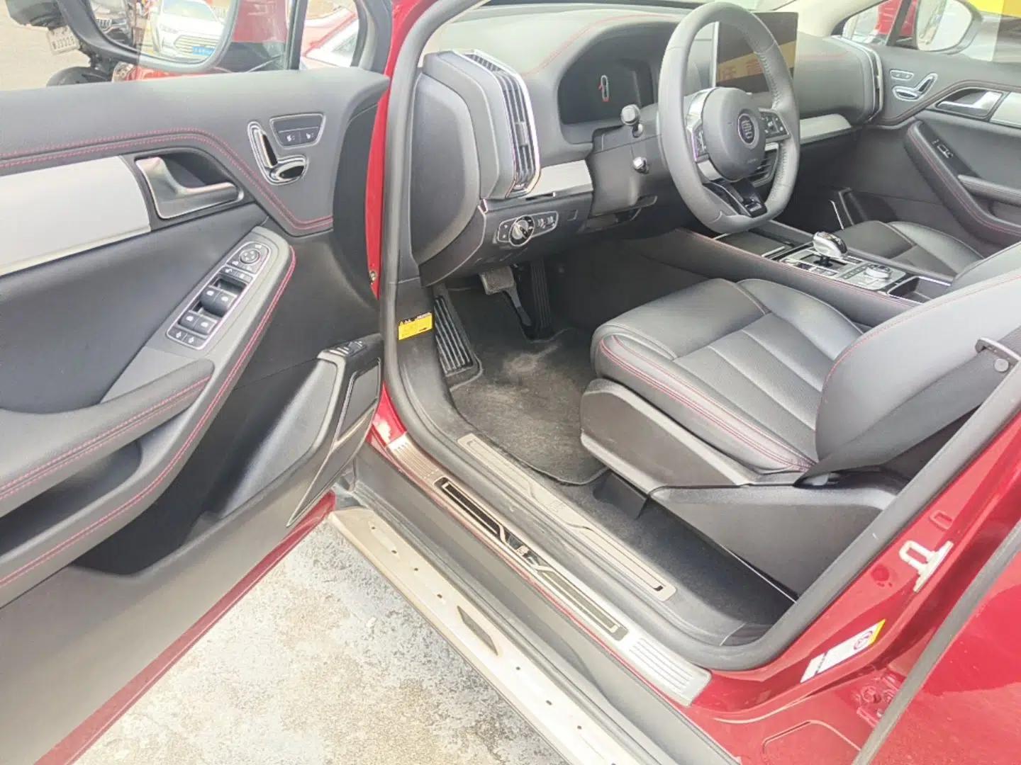 BYD Tang New Energy 2019 DM 2.0T All-Wheel Drive Smart Connectivity Enjoyment Model 7 Seats China VI Standard — миниатюра 18