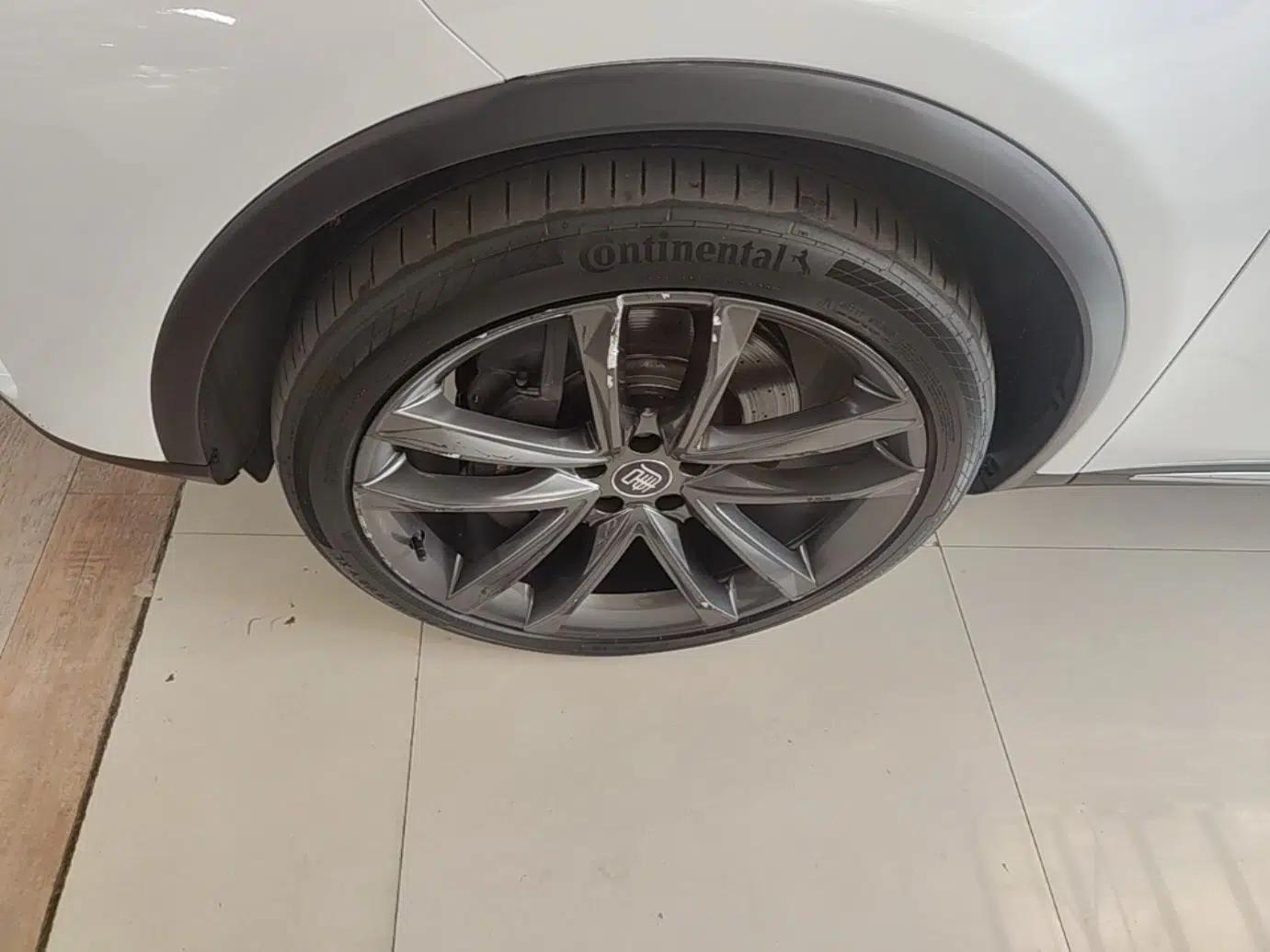 BYD Tang New Energy 2019 DM 2.0T All-Wheel Drive Connected Leading Model 7 Seats China VI Standard — миниатюра 10