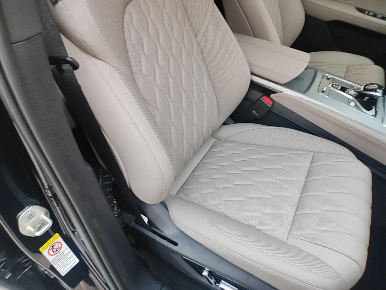 BYD Tang New Energy 2024 DM-i Glory Edition 112KM Prestige Model — миниатюра 19