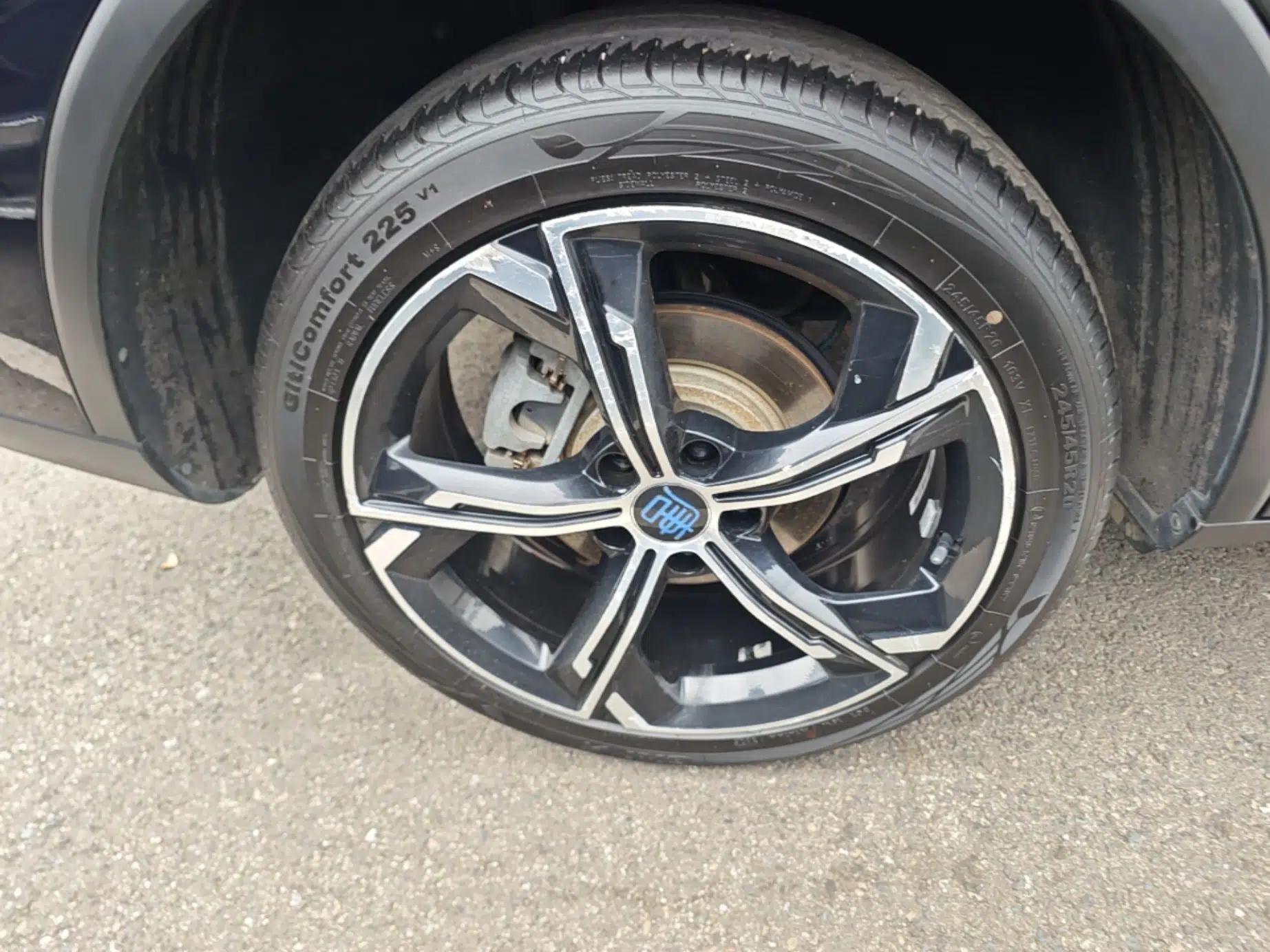 BYD Tang New Energy 2021 DM-i 112KM Prestige Model — миниатюра 11