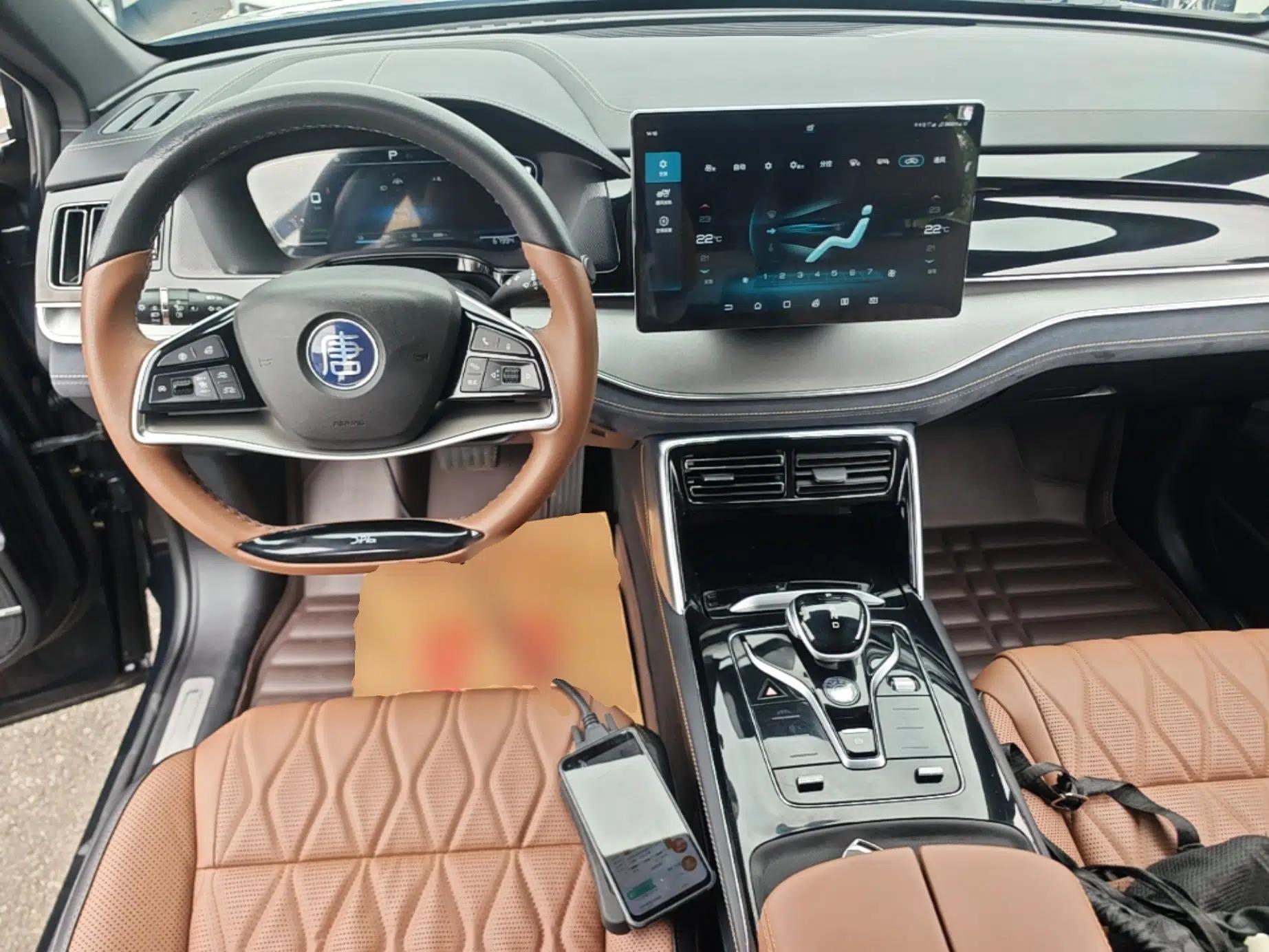 BYD Tang New Energy 2021 DM-i 112KM Prestige Model — миниатюра 12