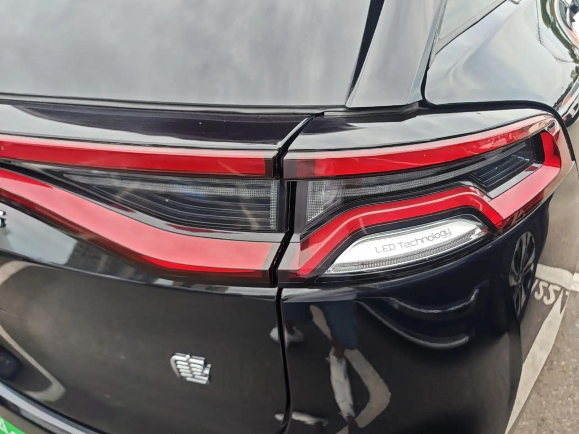 BYD Tang New Energy 2021 DM-i 112KM Prestige Model — миниатюра 9