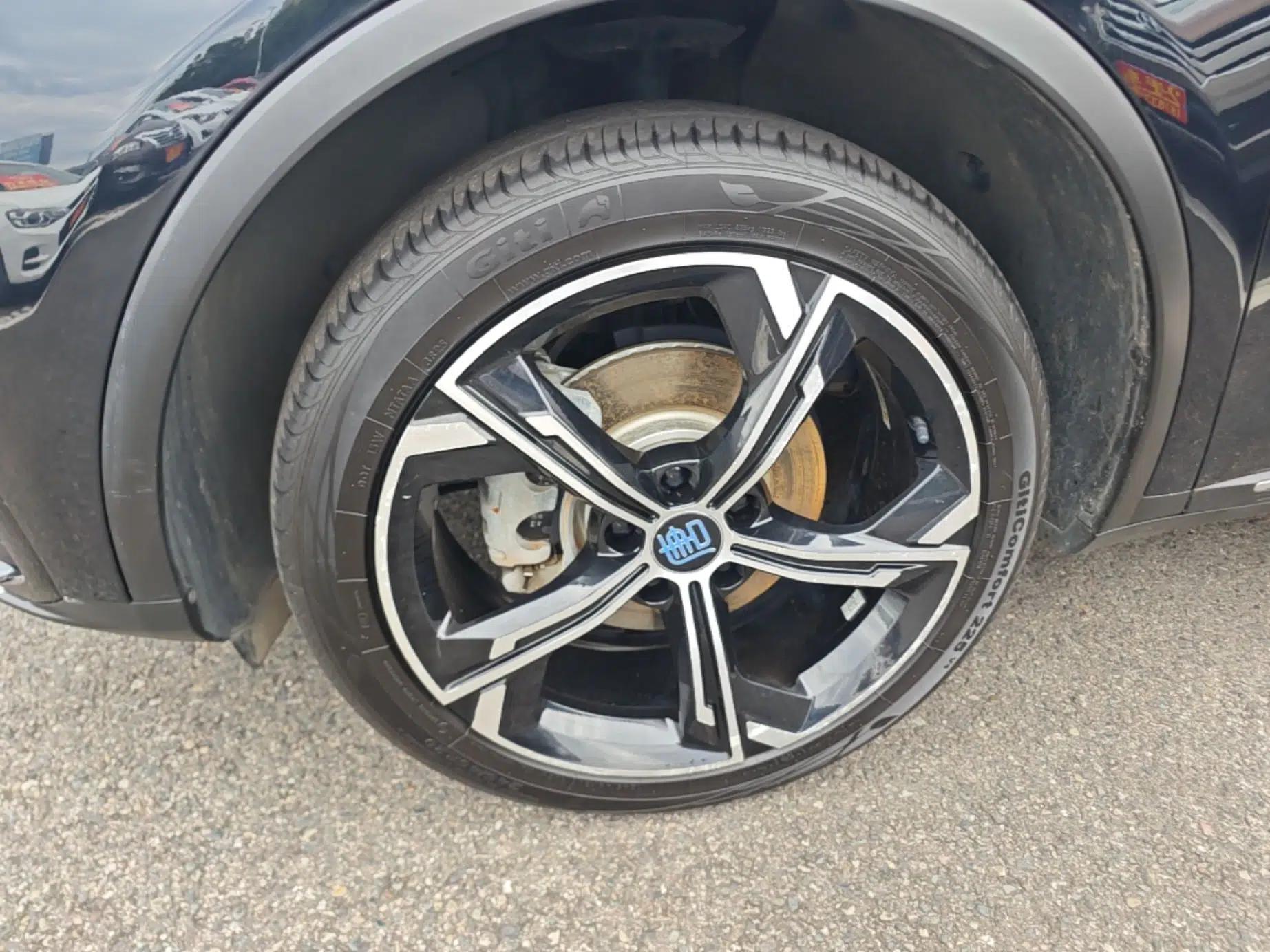 BYD Tang New Energy 2021 DM-i 112KM Prestige Model — миниатюра 10