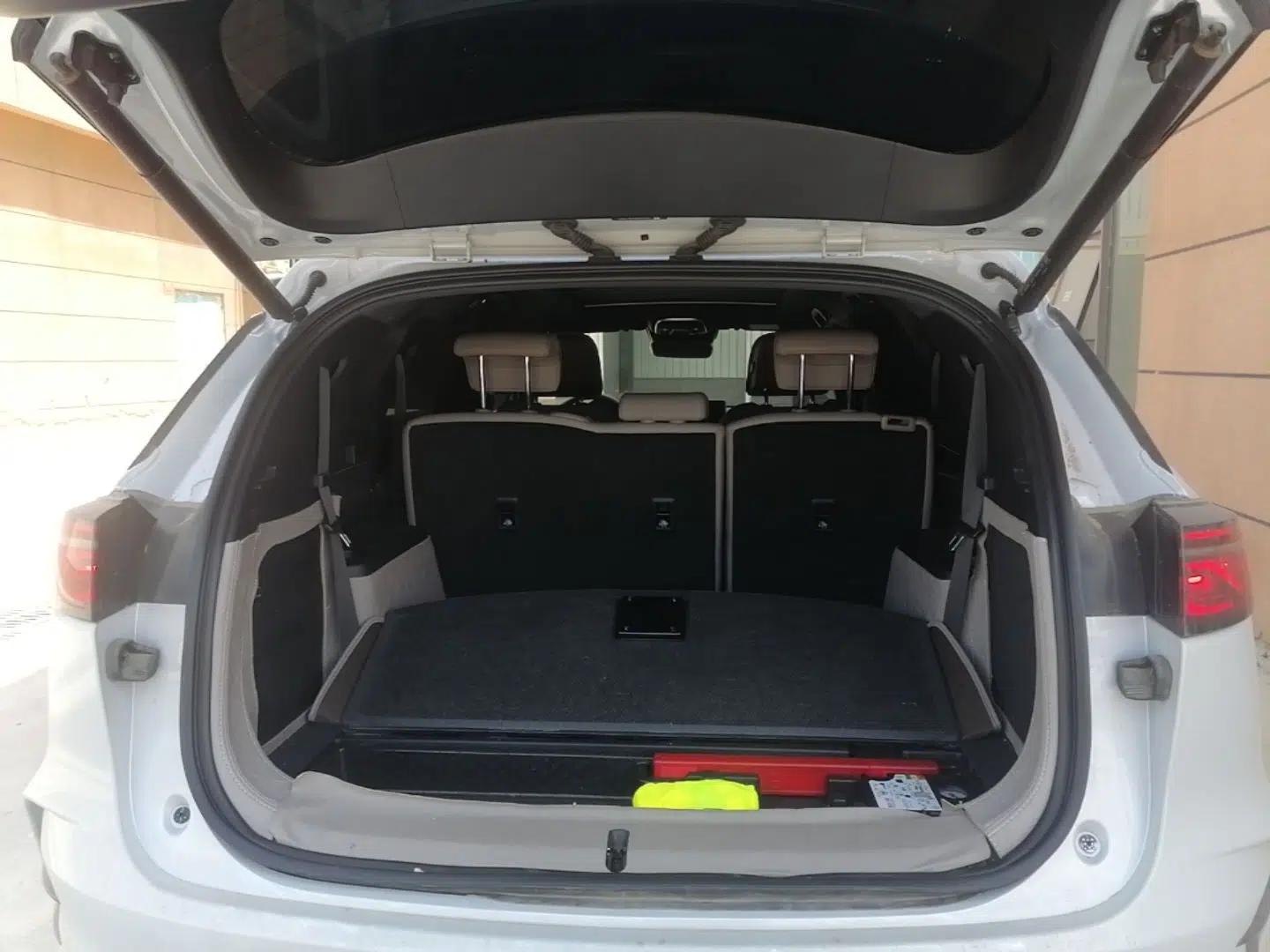 BYD Tang New Energy 2024 DM-i Glory Edition 112KM Flagship Model — миниатюра 27