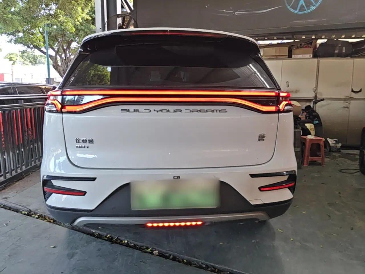 BYD Tang New Energy 2023 DM-i Champion Edition 112KM Prestige Model — миниатюра 5