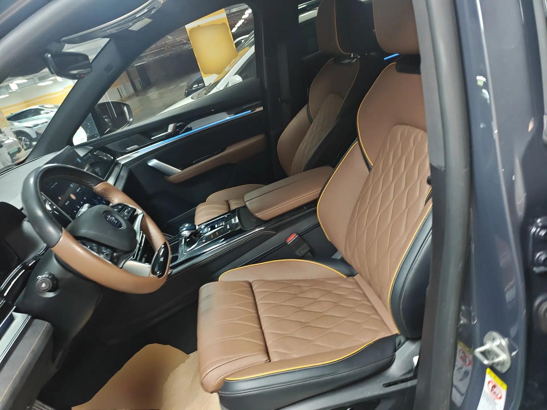 BYD Tang New Energy 2021 DM-i 112KM Prestige Model — миниатюра 17