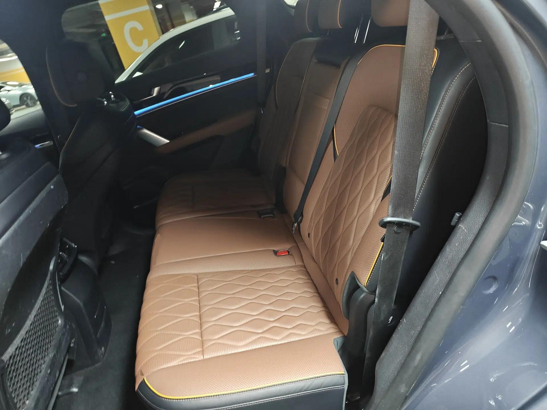 BYD Tang New Energy 2021 DM-i 112KM Prestige Model — миниатюра 20