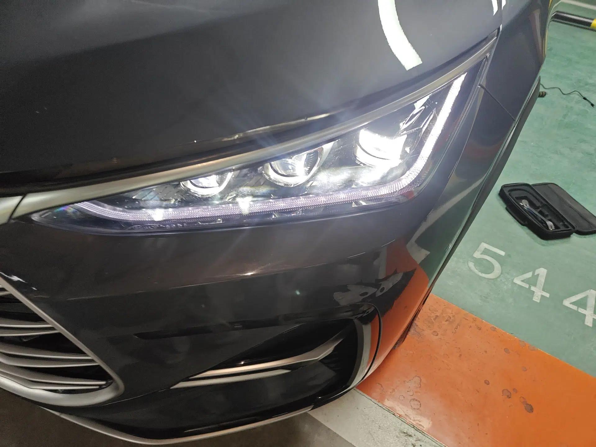 BYD Tang New Energy 2021 DM-i 112KM Prestige Model — миниатюра 8