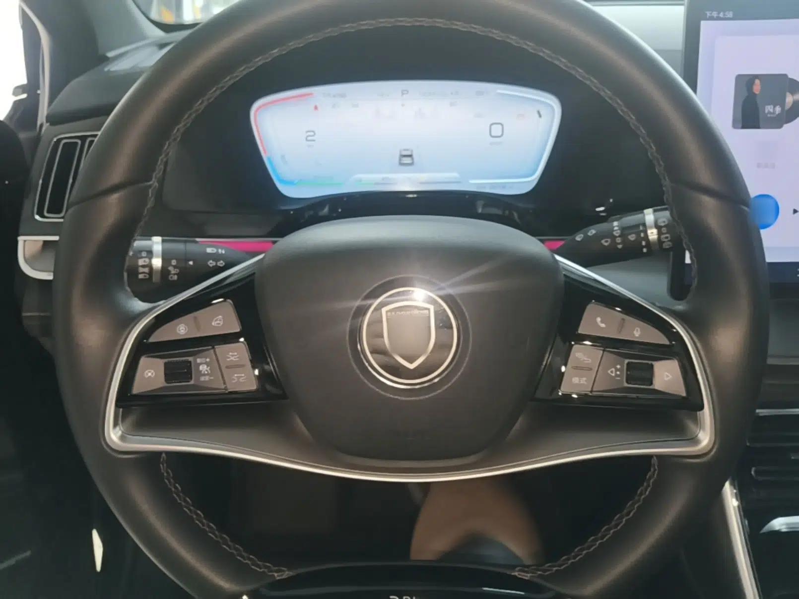 BYD Tang New Energy 2023 DM-i Champion Edition 112KM Prestige Model — миниатюра 18