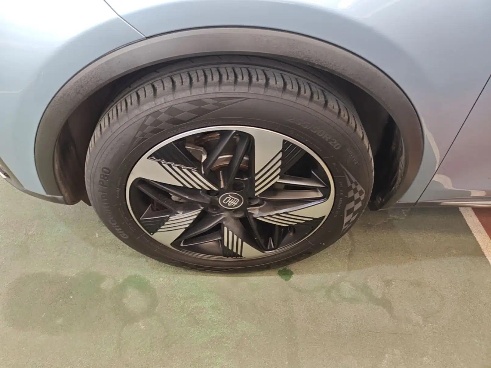 BYD Tang New Energy 2023 DM-i Champion Edition 112KM Prestige Model — миниатюра 10