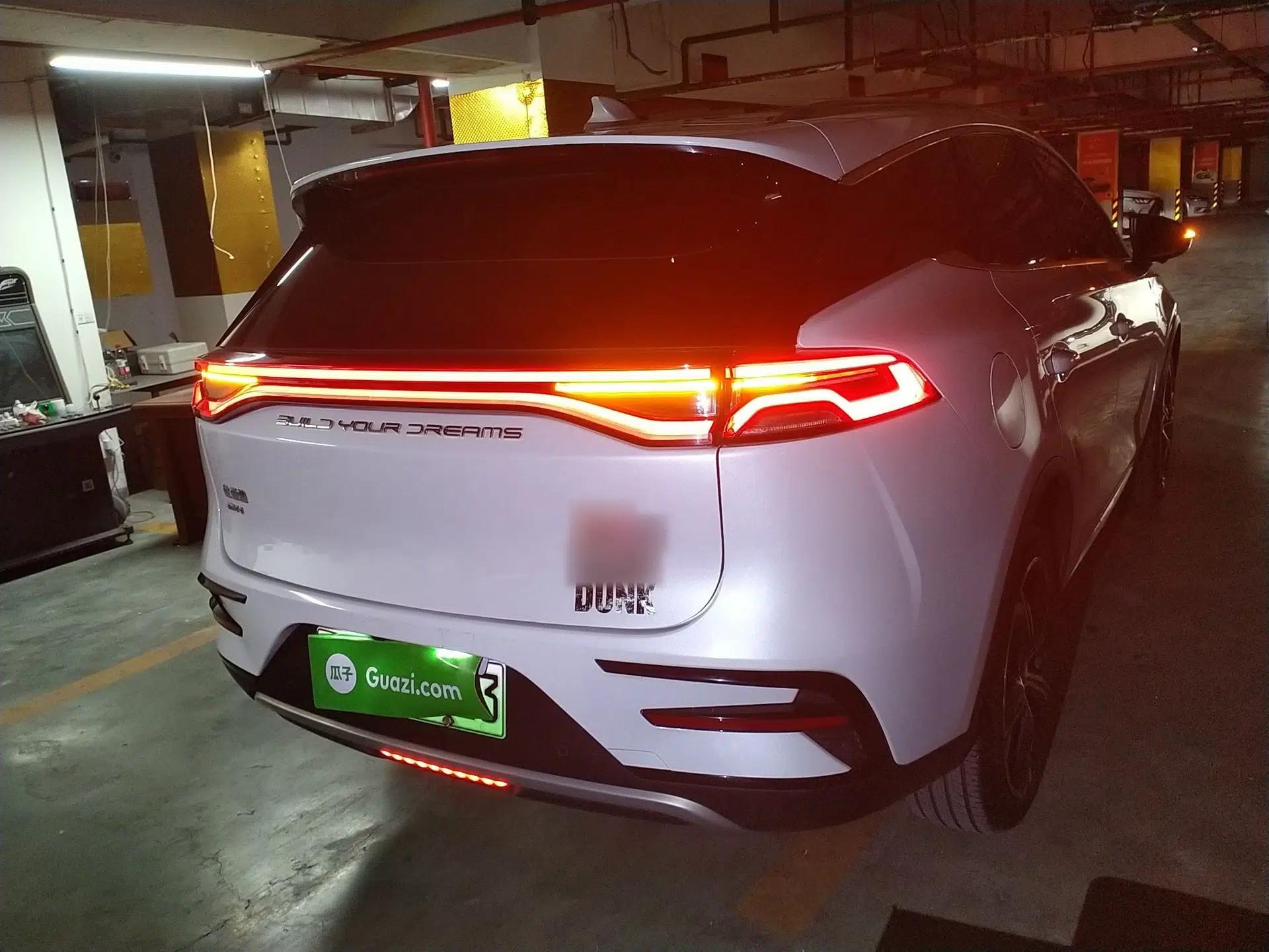 BYD Tang New Energy 2021 DM-i 112KM Prestige Model — миниатюра 4