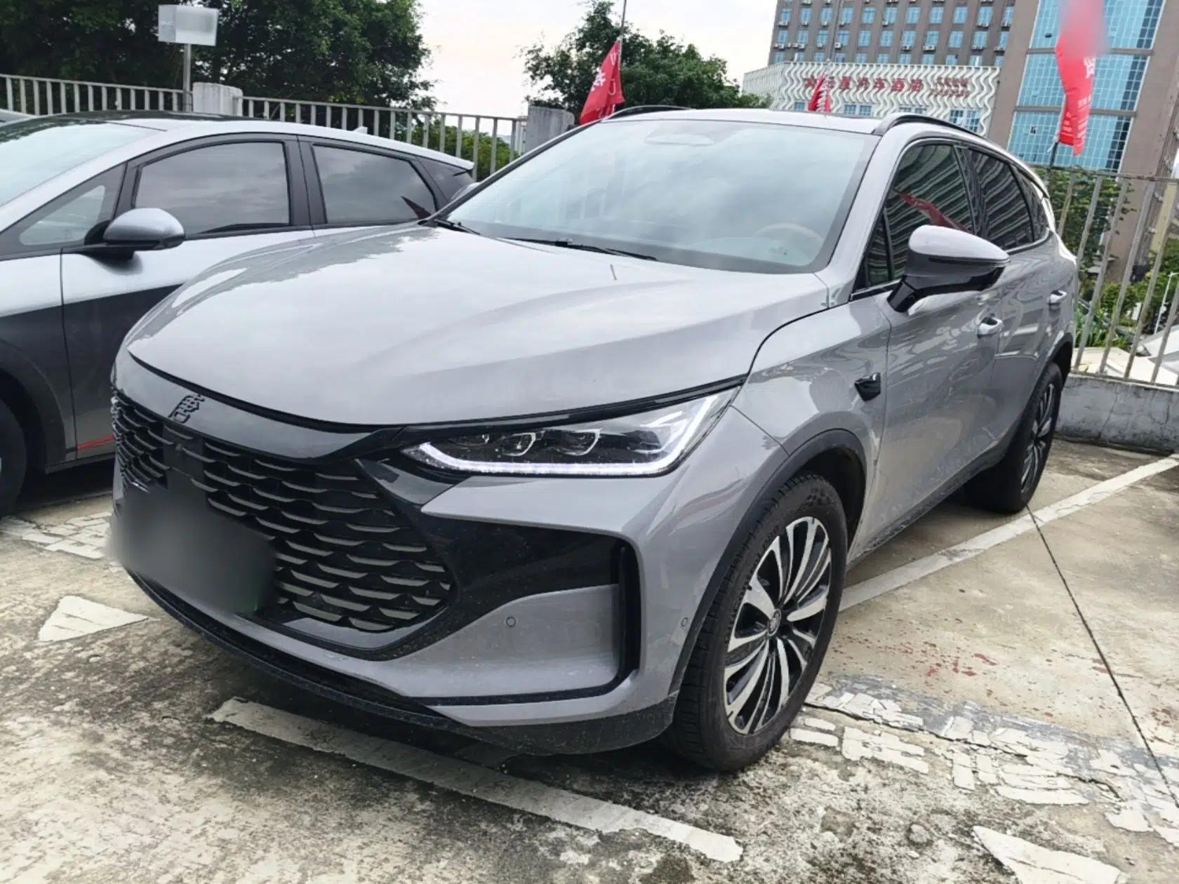 BYD Tang New Energy 2025 Model Smart Drive Version DM-i 175KM Prestige Version — миниатюра 1