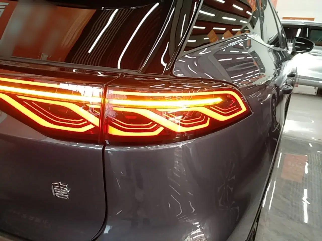BYD Tang New Energy 2024 DM-i Glory Edition 112KM Prestige Model — миниатюра 14