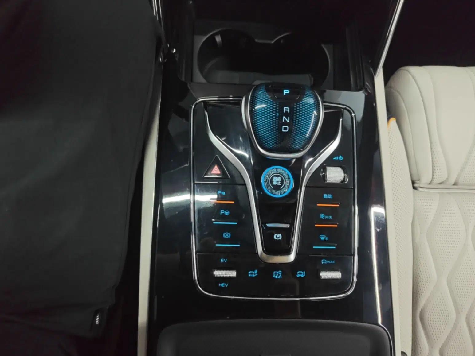 BYD Tang New Energy 2022 DM-p 215KM Four-Wheel Drive Flagship Model — миниатюра 21