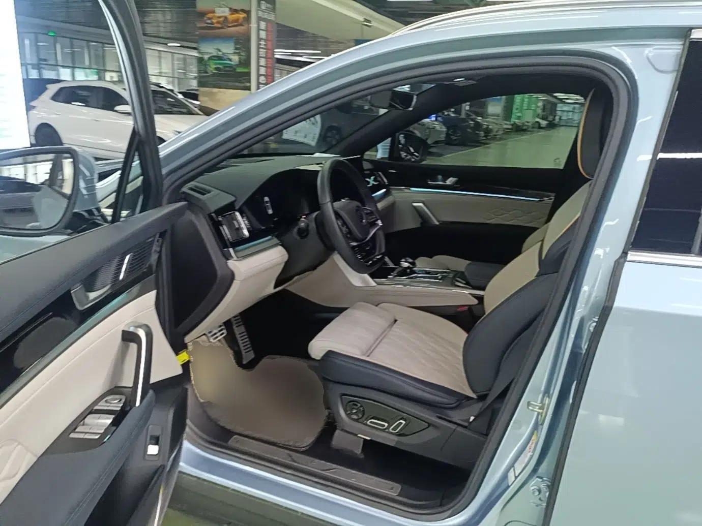 BYD Tang New Energy 2024 DM-p Champion Edition 215 km All-Wheel-Drive Flagship Model — миниатюра 23